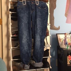 Gap skinny jeans with floral pattern